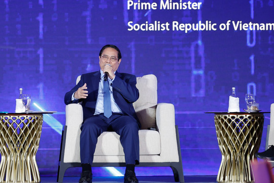 Thủ tướng: Nếu không được chuyển giao, Việt Nam vẫn phải tự chủ phát triển công nghệ cao