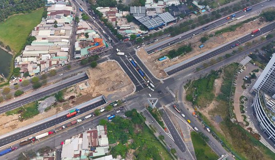 Cung đường gần 10.000 tỷ tại khu Nam TP. HCM mở rộng lên 10 làn xe, bất động sản Phú Mỹ Hưng, Nhà Bè có nhiều chuyển biến mới