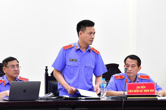 Đề nghị án nghiêm khắc với cựu Phó Vụ trưởng gợi ý doanh nghiệp hối lộ 14,2 tỷ