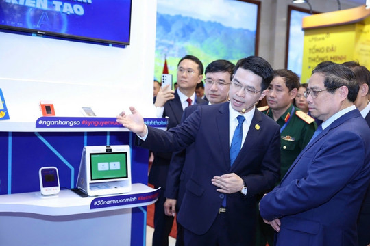 Chuyển đổi số ngân hàng 2025: Xây dựng hệ sinh thái số thông minh trong kỷ nguyên mới