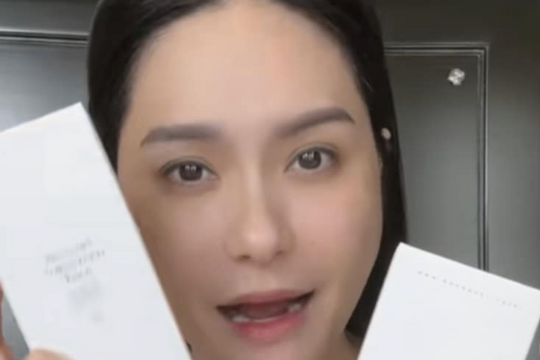 Những lời hoa mỹ của Đoàn Di Băng về loại kem chống nắng dính bê bối hàng giả