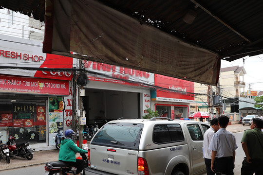 Kiểm tra cơ sở C.P. Việt Nam ở Sóc Trăng, phát hiện giấy chứng nhận an toàn thực phẩm hết hạn