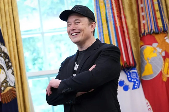 Cổ phiếu Tesla tăng vọt vì Elon Musk chia tay ông Trump