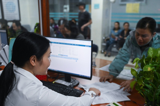 Từ 1/7, người chưa đủ 20 năm đóng BHXH có được rút một lần?