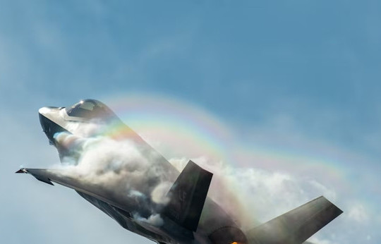 Anh muốn sở hữu tiêm kích tàng hình F-35 của Mỹ để đối phó với Nga