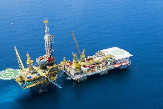 Cổ phiếu PVS phát tín hiệu nhờ triển vọng hợp đồng 'khủng' hơn 100.000 tỷ đồng