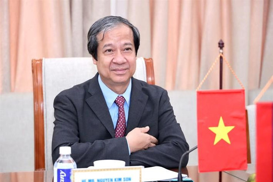 Bộ trưởng Bộ Giáo dục và Đào tạo: Tiếng Lào có thể trở thành ngoại ngữ thứ 8 dạy trong các trường phổ thông