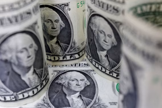 Đồng USD lao dốc với tốc độ không tưởng, tiến sát mức thấp nhất trong ba năm: Chuyện gì xảy ra?