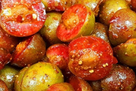 Đặc sản Tây Bắc vào mùa: Bán đầy chợ Việt, giá chỉ hơn chục nghìn đồng/kg nhiều chị em 'săn đón'