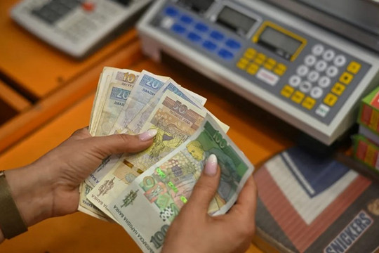 Khu vực đồng euro chuẩn bị chào đón thành viên mới