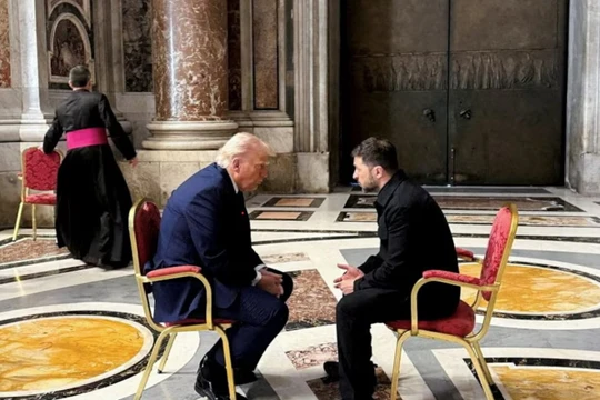 NATO đau đầu nghĩ cách với Ukraine để tránh chọc giận Tổng thống Trump