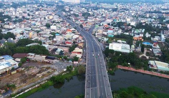Tỉnh giàu nhất Việt Nam sáp nhập vào TP. HCM chi 21.000 tỷ mở rộng, xây đường trên cao cho tuyến quốc lộ nối thẳng biên giới