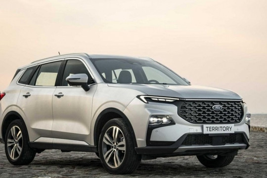 Ford Territory giảm giá chưa từng có từ trước đến nay, nay rẻ như cho, quyết ‘so găng’ với Mazda CX-5