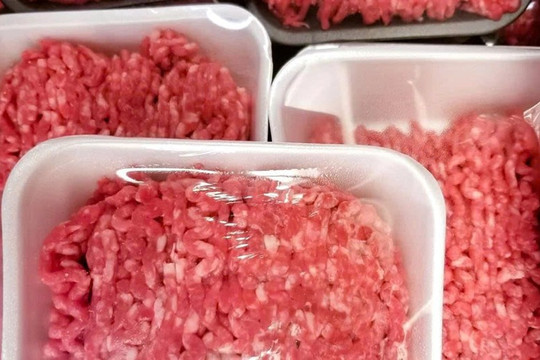 Phát hiện vi khuẩn gây tiêu chảy trong thịt bò xay bán tại siêu thị, thu hồi khẩn cấp toàn bộ lô hàng
