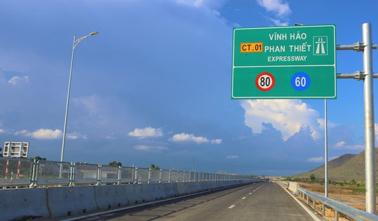 Cao tốc gần 11.000 tỷ bong tróc khi vừa hết hạn bảo hành: Chủ đầu tư lên tiếng