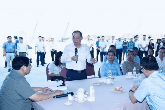 Vingroup (VIC) sắp khánh thành hai công trình 9.000 tỷ đồng, kết nối các siêu đô thị gần 80.000 tỷ