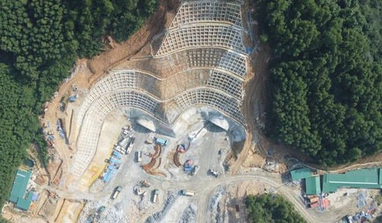 Hầm xuyên núi trên tuyến cao tốc hơn 11.000 tỷ, có địa chất phức tạp nhất cao tốc Bắc - Nam, mất 15 tháng thi công mới hoàn thành