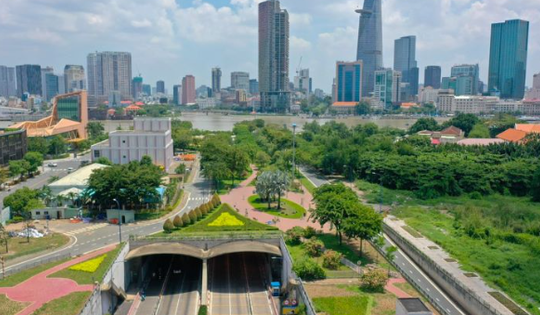Cấm xe lưu thông qua hầm vượt sông đầu tiên của Việt Nam trong 5 giờ đồng hồ