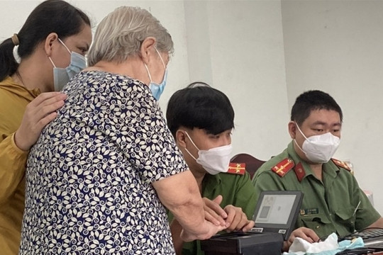 Người sinh đúng 3 năm này đi làm CCCD từ nay đến cuối 2025 được 'đặc quyền trọn đời'