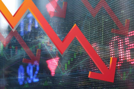 Tiếng nổ vang làm rung chuyển Iran: Chứng khoán toàn cầu lập tức đỏ lửa, Bitcoin giảm, vàng tăng