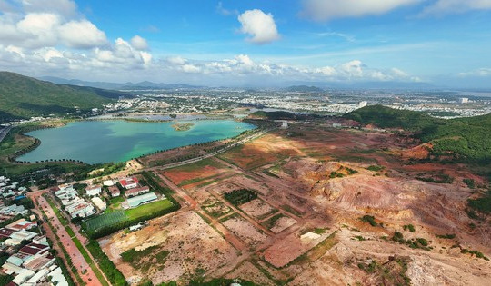 Tỉnh có đường bờ biển đẹp bậc nhất Việt Nam đấu thầu dự án nghìn tỷ ‘đắp chiếu’ suốt 10 năm