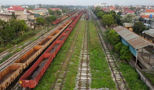 Tuyến đường sắt 'đắp chiếu' 17 năm của Việt Nam được đề xuất điều chỉnh vốn lên gần 10.000 tỷ đồng