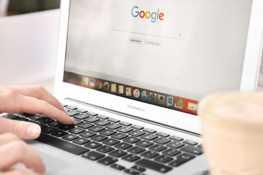 Nghề hot gần 20 năm đang 'hấp hối' vì bot AI