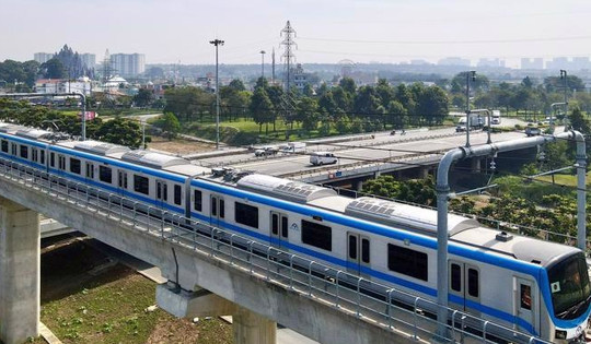 Sau 6 tháng vận hành, tuyến đường sắt đô thị đầu tiên tại TP. HCM đã đón 10 triệu khách