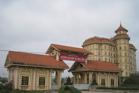 Một trường đại học bất ngờ bị đình chỉ toàn bộ hoạt động đào tạo