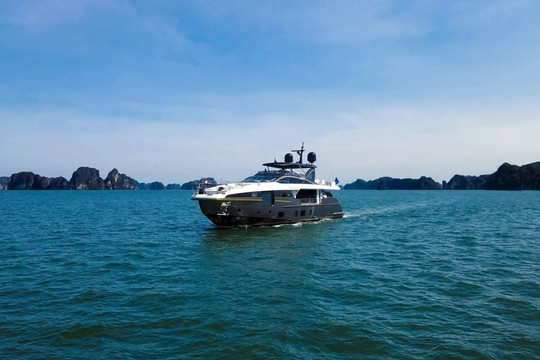 Giới siêu giàu đổ về Việt Nam, du thuyền trở thành biểu tượng xa xỉ mới