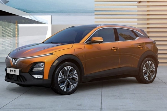 Mua VinFast VF 6 sau 1 năm và chạy hơn 15.000km, chủ xe là người trẻ đã không ngại đưa ra đánh giá thẳng về chiếc xe
