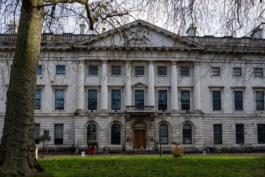 Trung Quốc muốn xây 'siêu đại sứ quán' tại London, Mỹ lập tức cảnh báo rắn