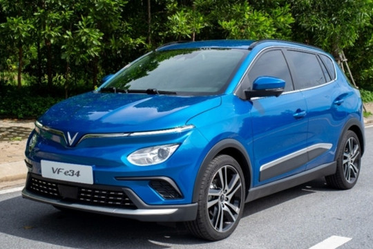 Người thật việc thật: Xe điện VinFast chạy dịch vụ 160.000 km chỉ chai pin 1%, phí bảo dưỡng càng gây sốc