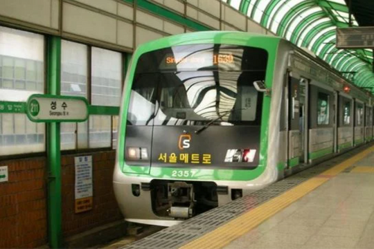 Tuyến tàu điện ngầm đông nhất Seoul bị 'ném đá' vì điều hòa, nhận hơn 280.000 đơn khiếu nại