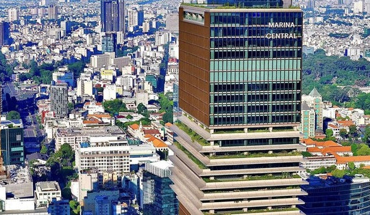 Cận cảnh vườn treo trên không của tòa nhà chọc trời cao thứ 3 thành phố giàu nhất Việt Nam