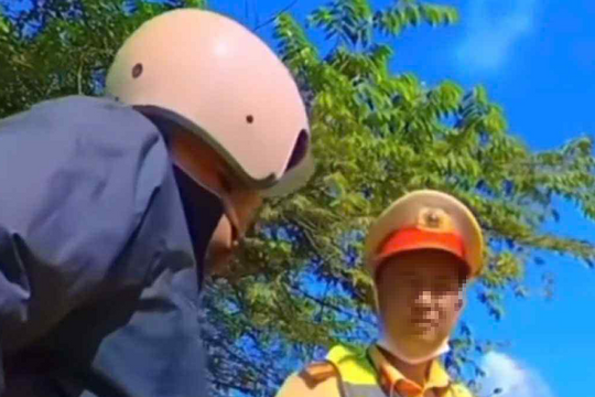 Đề nghị điều chuyển khỏi lực lượng một CSGT có lời nói khiếm nhã khi đo nồng độ cồn