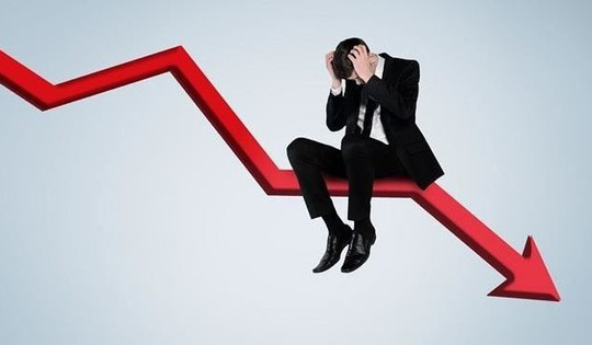 Cổ phiếu là quán quân tăng giá nhóm chứng khoán nửa đầu năm 2025 giảm sàn từ đỉnh