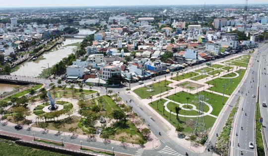Trước khi ‘về một nhà’ cùng tỉnh sở hữu nóc nhà Nam Bộ, tỉnh này kêu gọi nhà đầu tư cho hai dự án hơn 1,3 tỷ USD