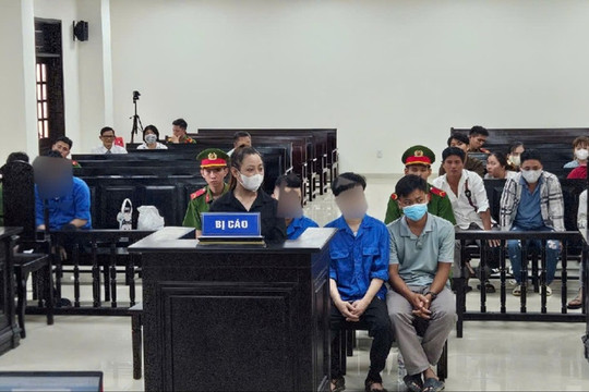 Lĩnh án 35 năm tù do lên mạng kêu gọi từ thiện