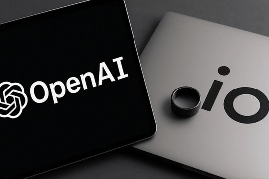 Một vụ kiện bất ngờ làm lộ siêu thiết bị của OpenAI