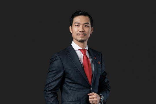 Techcombank (TCB) miễn nhiệm một Phó Tổng Giám đốc sau gần 15 năm gắn bó