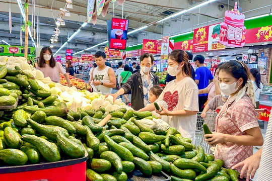 Nhìn thẳng vào bất hợp lý, thiếu công bằng về thuế thu nhập cá nhân