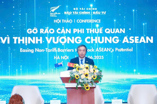 ‘Nút thắt vô hình’ đang níu chân thương mại ASEAN, gánh nặng hàng chục tỷ USD