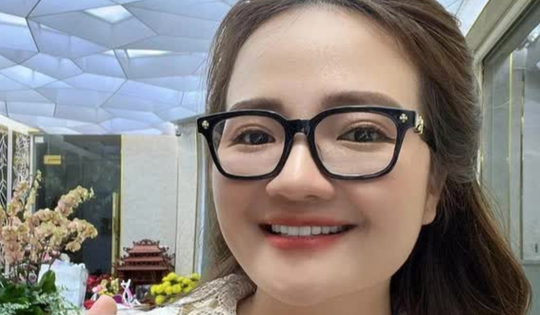 Soi BĐS trăm tỷ của 'thánh scandal' Hoàng Hường: Căn nhà từng rải đầy tiền đang có dấu hiệu lạ