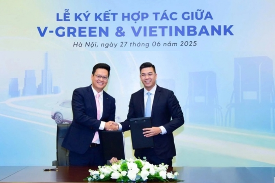 VinFast tăng tốc bán xe, V-Green chạy đua mở trạm sạc: Một ngân hàng 'tương trợ' 4.000 tỷ đồng