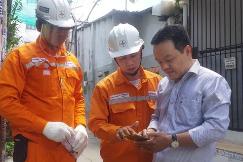 Lợi dụng sáp nhập tỉnh, thành để lừa đảo tiền điện
