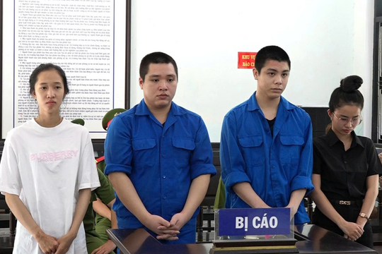 Tuyên phạt Ngọc Huyền, 17 tuổi hơn 7 năm tù vì lừa bán trẻ em sang Campuchia