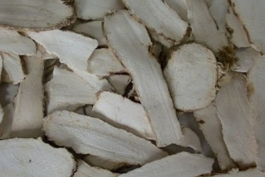 Thu hồi lô Bạch chỉ vi phạm chất lượng 'nghiêm trọng nhất' tại chợ đông y số 1 Hà Nội
