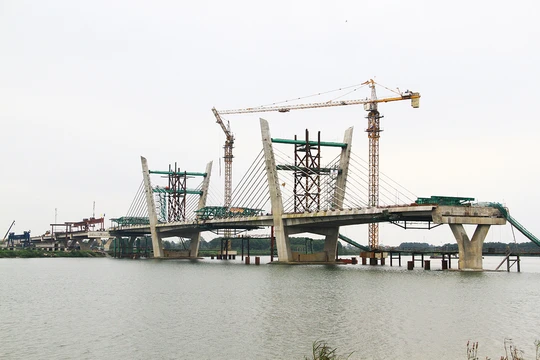 Đường ven biển kết nối hành lang kinh tế Đông - Tây 'đội' vốn hơn 670 tỷ
