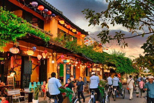 Ngân hàng cùng lúc rao bán 28 nhà đất phố cổ Hội An